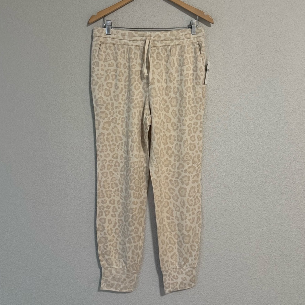 Splendid Super Soft Leopard Joggers - Picture 3 of 10